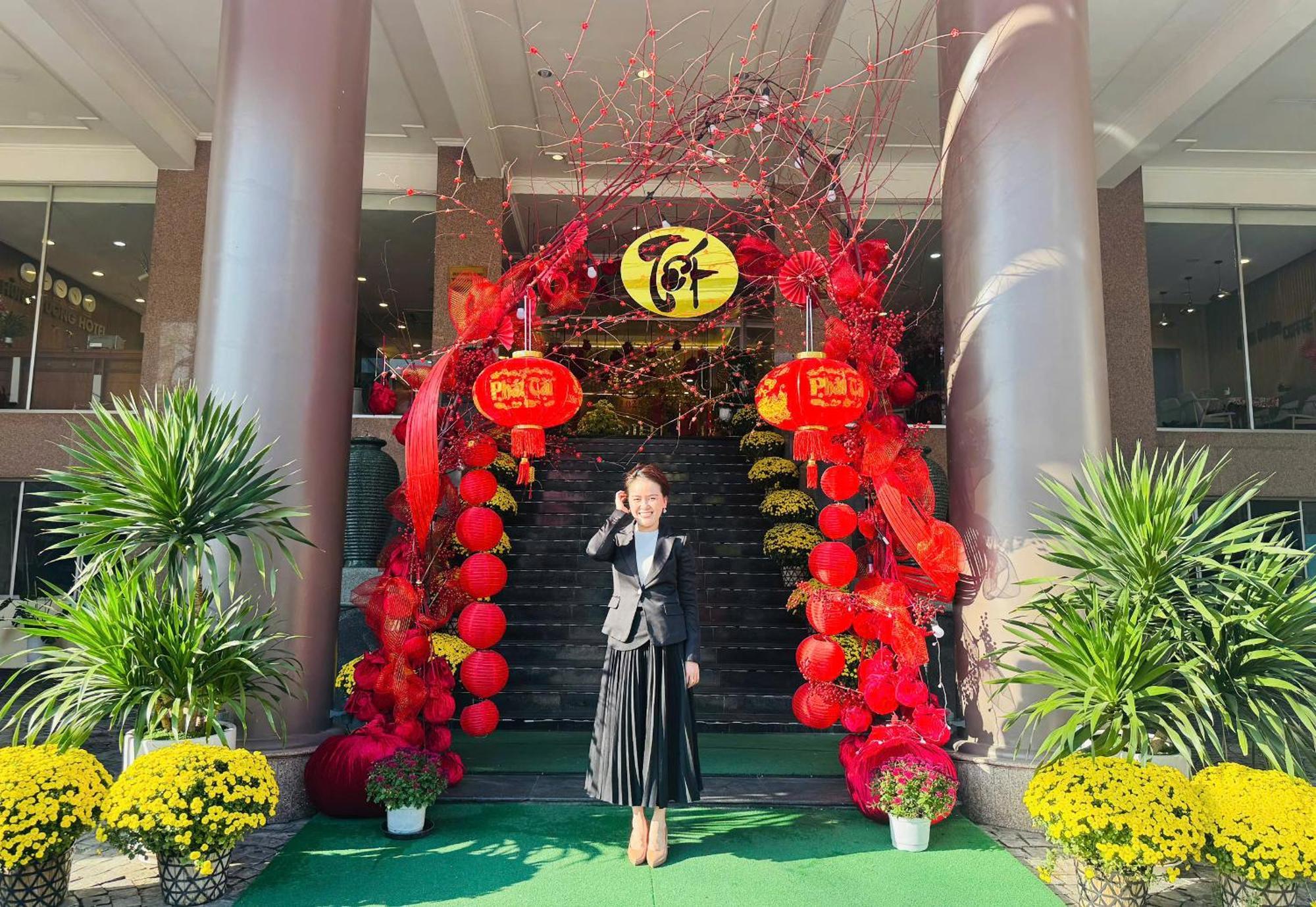 Khach San Hung Vuong Quang Ngai Exterior foto